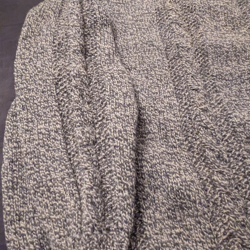 Men's Gray Sweater with Button Detail - Picture 8 of 14